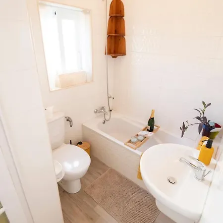 Maltese Charm, Sea Side, Table Soccer, Balluta Bay By Haven & Keys Malta San Ġiljan