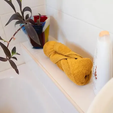 Apartman Maltese Charm, Sea Side, Table Soccer, Balluta Bay By Haven & Keys Malta San Ġiljan