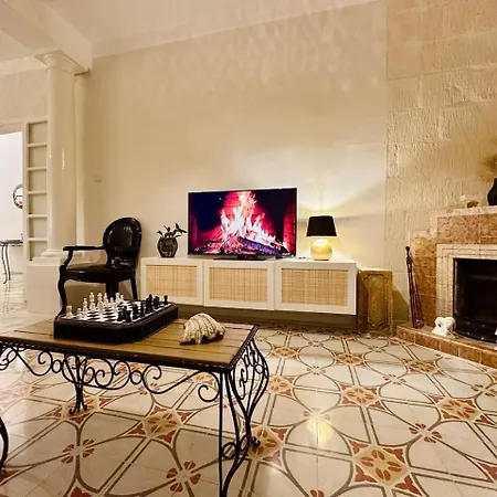 Maltese Charm, Sea Side, Table Soccer, Balluta Bay By Haven & Keys Malta San Ġiljan