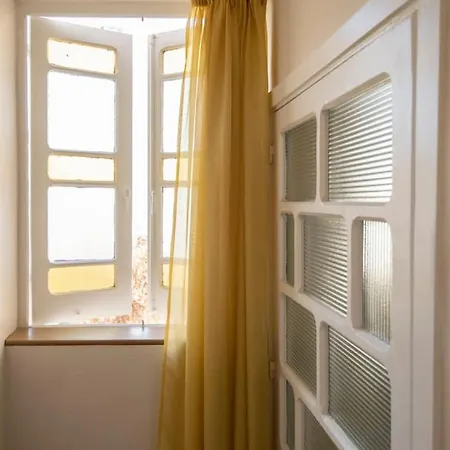 Maltese Charm, Sea Side, Table Soccer, Balluta Bay By Haven & Keys Malta Apartment *