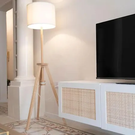 Maltese Charm, Sea Side, Table Soccer, Balluta Bay By Haven & Keys Malta