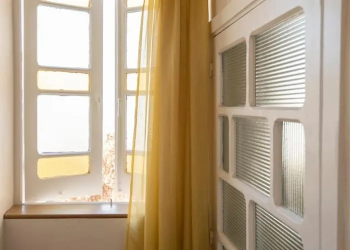 Maltese Charm, Sea Side, Table Soccer, Balluta Bay By Haven & Keys Malta Apartment *