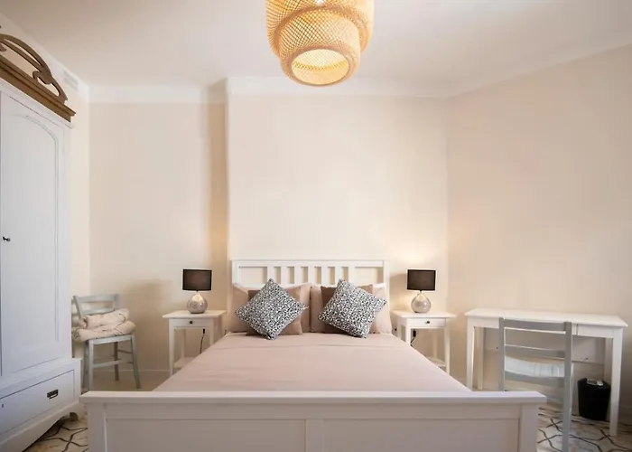 Apartment Maltese Charm, Sea Side, Table Soccer, Balluta Bay By Haven & Keys Malta Saint Julian's