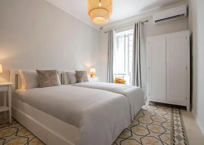 Apartment Maltese Charm, Sea Side, Table Soccer, Balluta Bay By Haven & Keys Malta