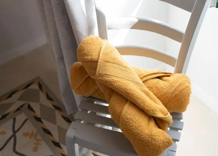 Apartment Maltese Charm, Sea Side, Table Soccer, Balluta Bay By Haven & Keys Malta