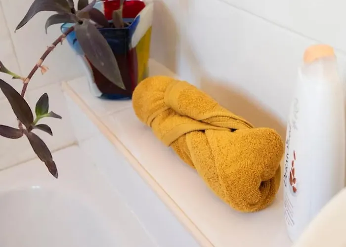 Apartment Maltese Charm, Sea Side, Table Soccer, Balluta Bay By Haven & Keys Malta Saint Julian's