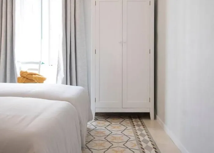 Apartment Maltese Charm, Sea Side, Table Soccer, Balluta Bay By Haven & Keys Malta